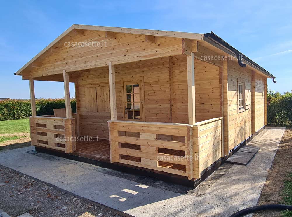 casetta in legno abitabile per coppie