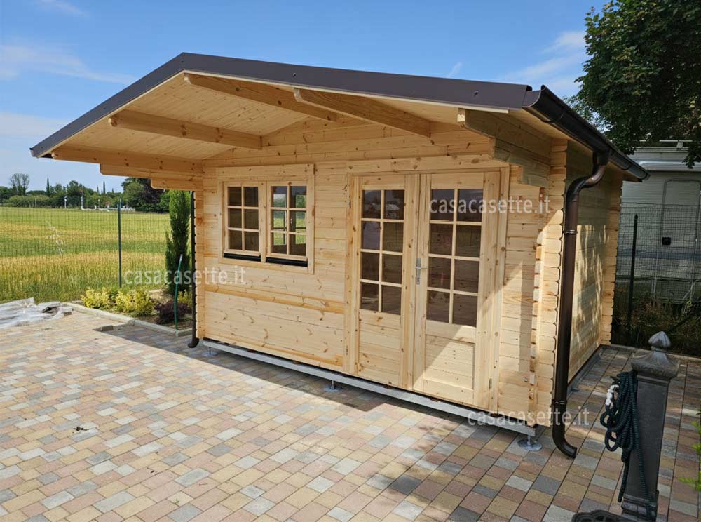 Casetta Ferrara 4x3 lattoneria scossalina