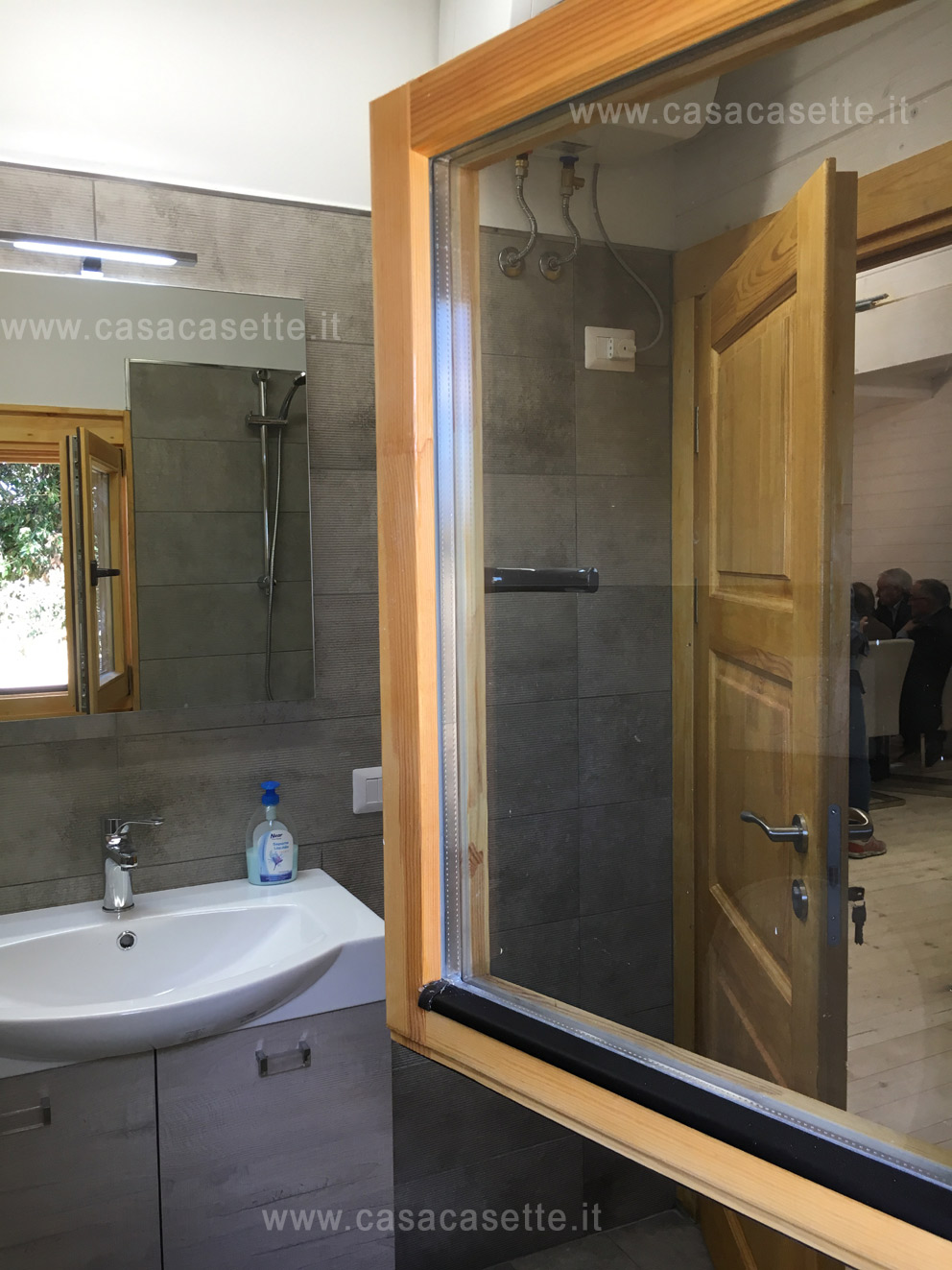 Bagno casetta per Università di Camerino