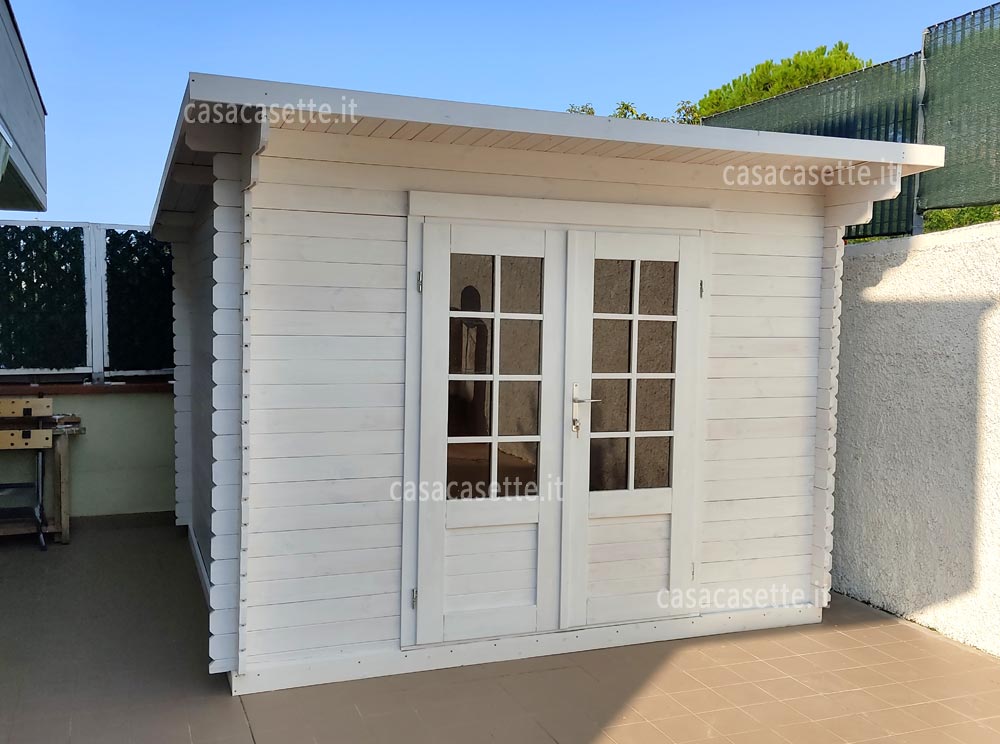 Casetta in legno colore bianco