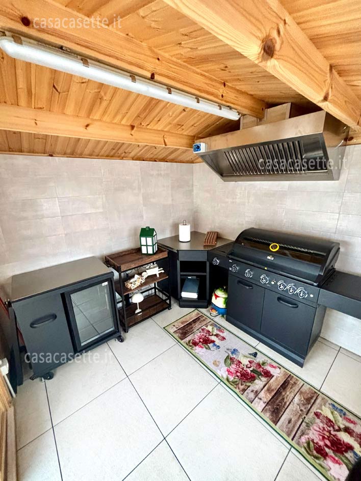 barbecue in casetta di legno