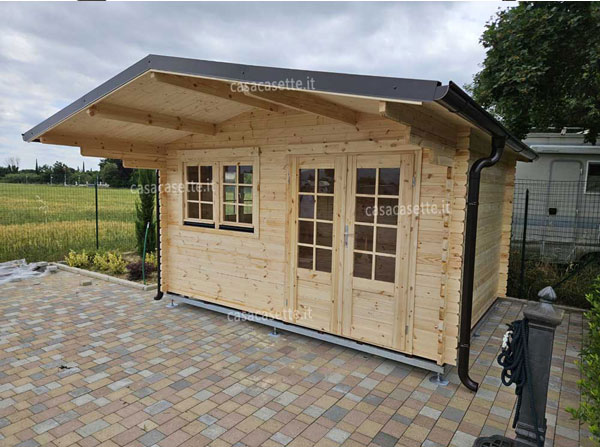 Telaio e accessori per casetta in legno