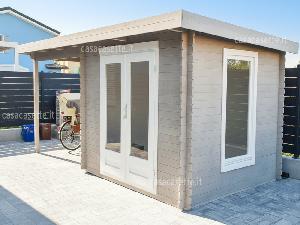 Casetta in legno modello Piacenza misure 3x25 + portic. 25 colore tortora impregnante