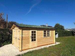 Garage in legno modello Como misure 32x52
