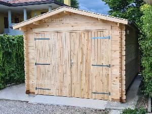 Garage in legno modello Lecco misure 32x52