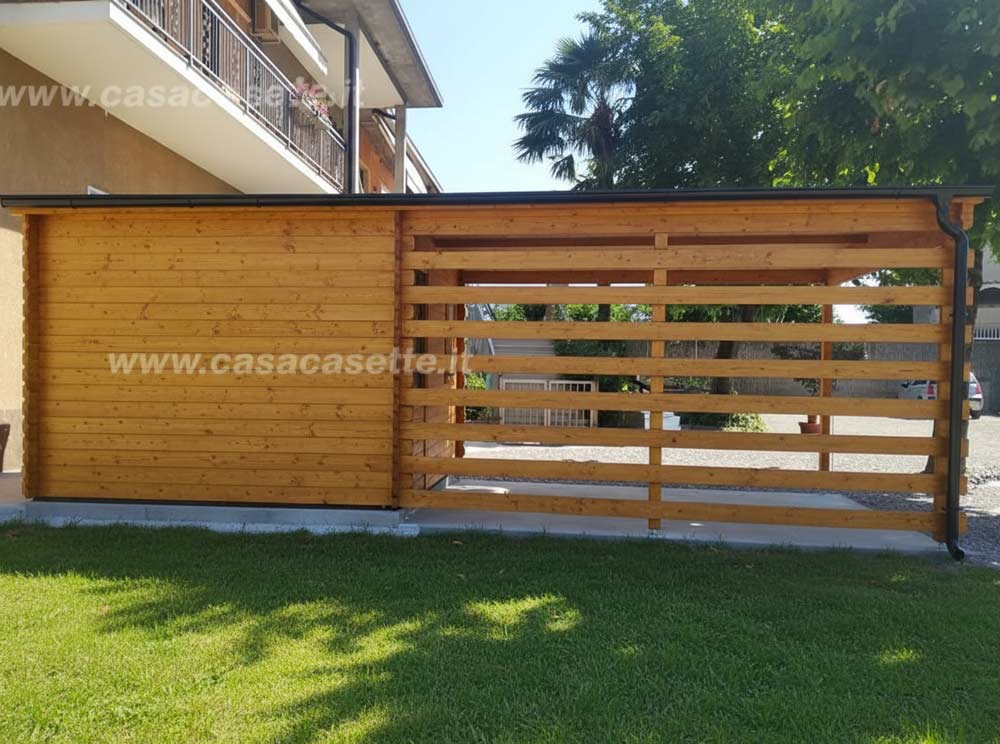 Casetta 3x370 + portico 4 su misura Casetta modello 3x370 + portico 4 su misura