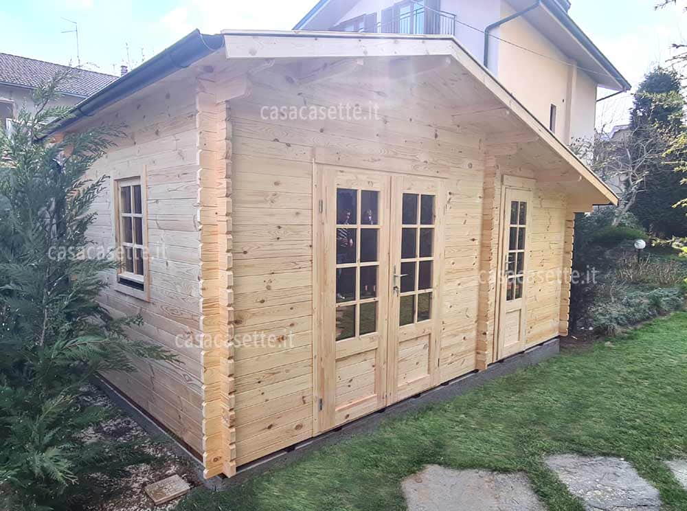 Casetta Ancona 5x3 van.2 accessori Casetta modello Ancona 5x3 van.2 accessori grondaia
