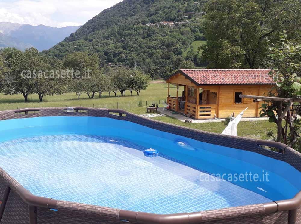 Casetta Bolzano 6x6 vista Casetta modello Bolzano 6x6 vista tetto