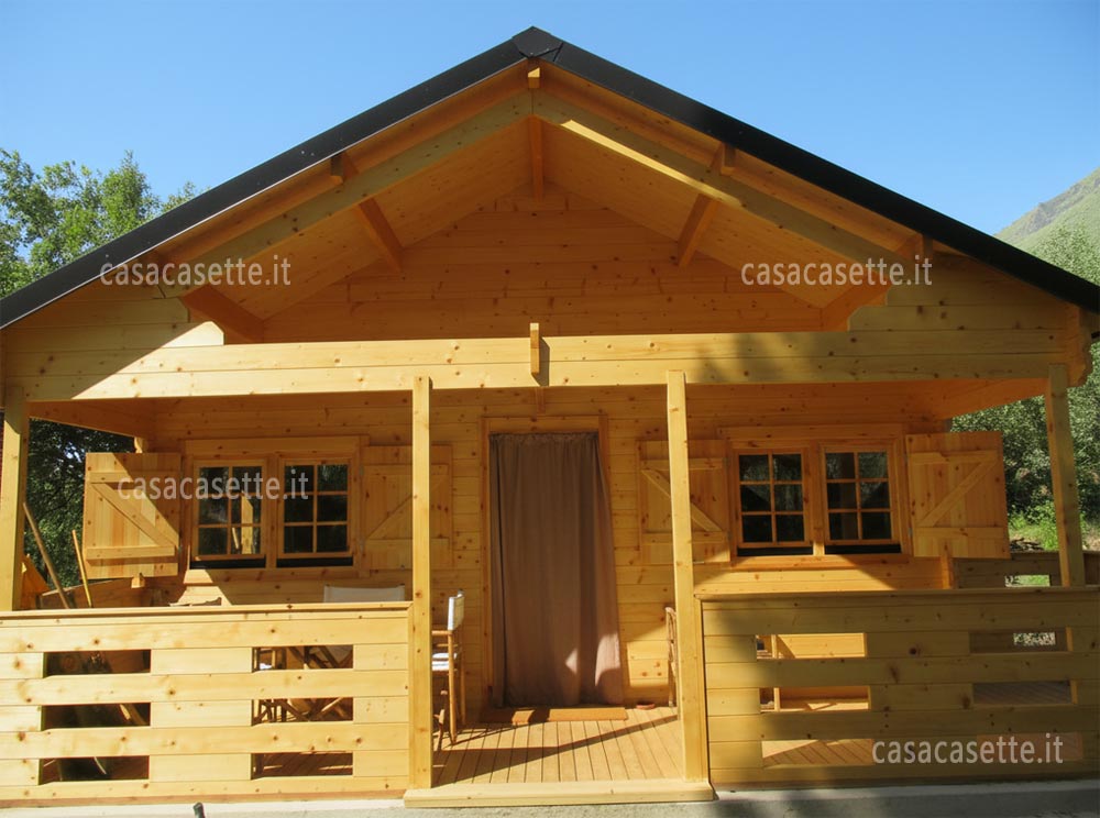 Casetta modello Brescia 6x6 frontale