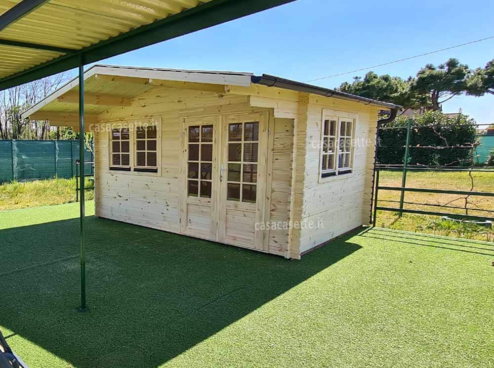 Casetta modello Ferrara 4x3 naturale massello