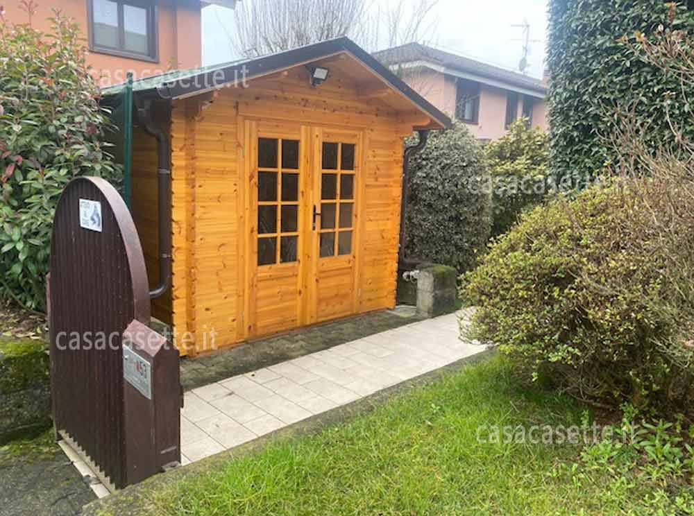 Casetta Grosseto 25x25 miele Casetta modello Grosseto 25x25 miele scossalina