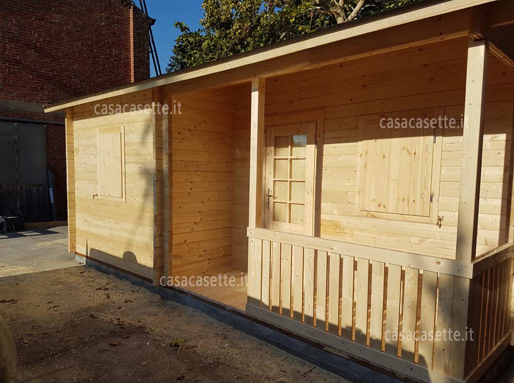 Casetta in legno Monza 62x47 Casetta in legno modello Monza 62x47