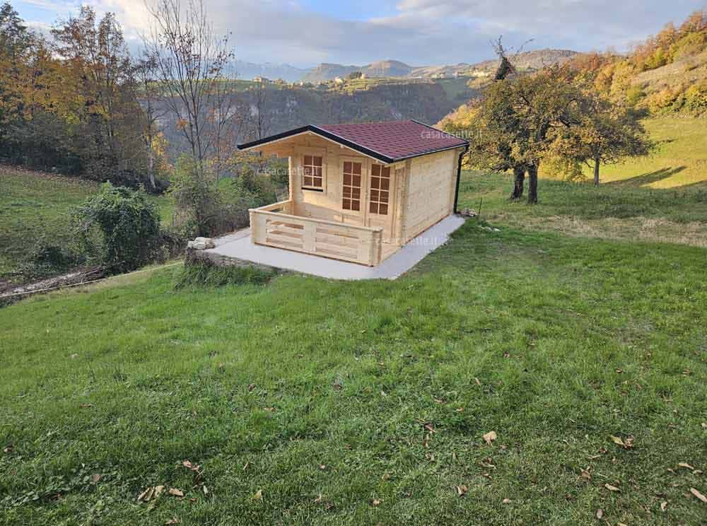 Casetta Latina 3x4 accessori Casetta modello Latina 3x4 accessori grondaia