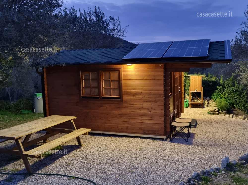 Casetta Latina 3x4 fotovoltaico pannello Casetta modello Latina 3x4 fotovoltaico pannello