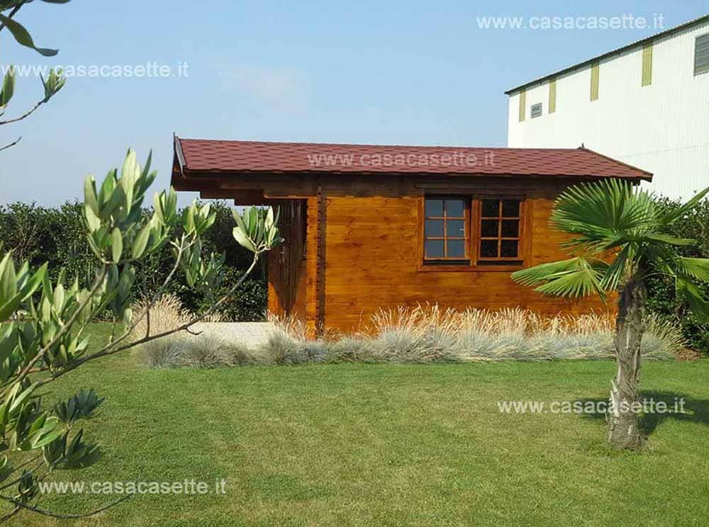 Casetta Latina 3x4 noce Casetta modello Latina 3x4 noce chiaro