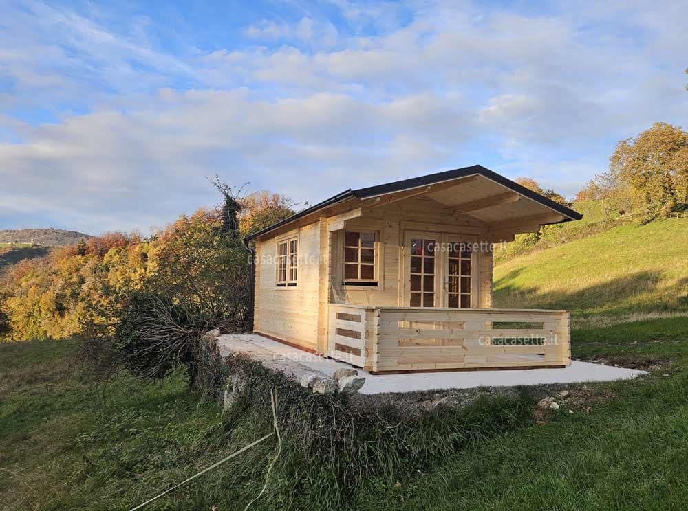 Casetta Latina 3x4 scossalina Casetta modello Latina 3x4 scossalina acciaio