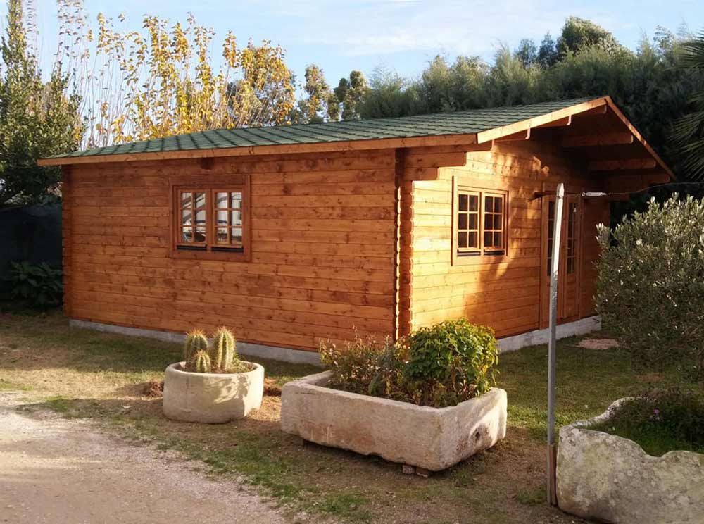 Casetta Lombardia 6x6 profilo Casetta modello Lombardia 6x6 profilo lato