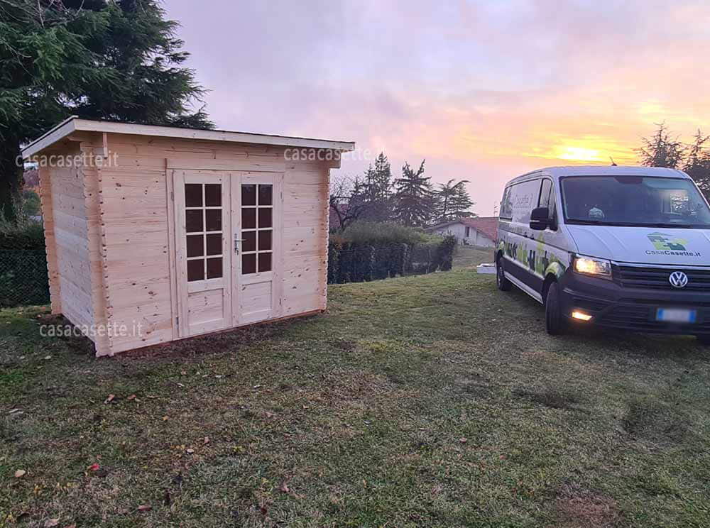 Casetta Mantova 3x2 naturale Casetta modello Mantova 3x2 naturale montata