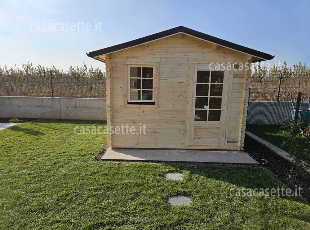 Casetta Milano 3x3 frontale Casetta modello Milano 3x3 frontale scossalina