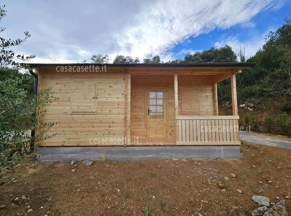 Casetta Monza 62x47 accessori Casetta modello Monza 62x47 accessori grondaia