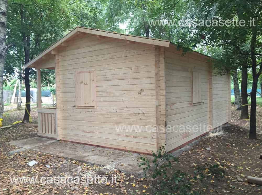 Casetta Monza 62x47 incastro Casetta modello Monza 62x47 incastro blockhouse