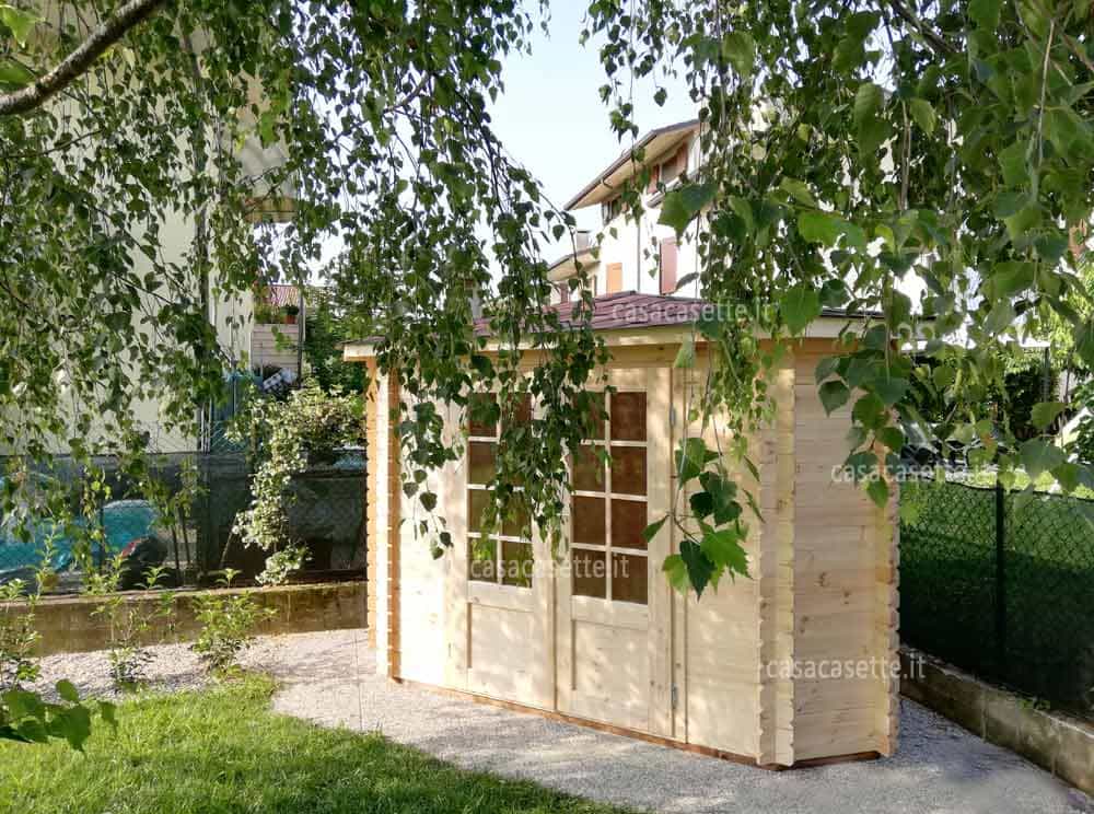 Casetta Padova 24x24 lato Casetta modello Padova 24x24 lato tegole