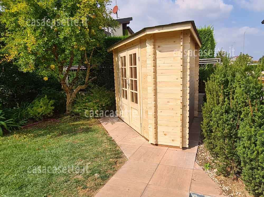 Casetta Padova 24x24 massello Casetta modello Padova 24x24 massello lato