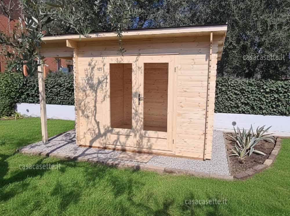 Casetta Pesaro 3x25 + portic. 1 davanti Casetta modello Pesaro 3x25 + portic. 1 davanti