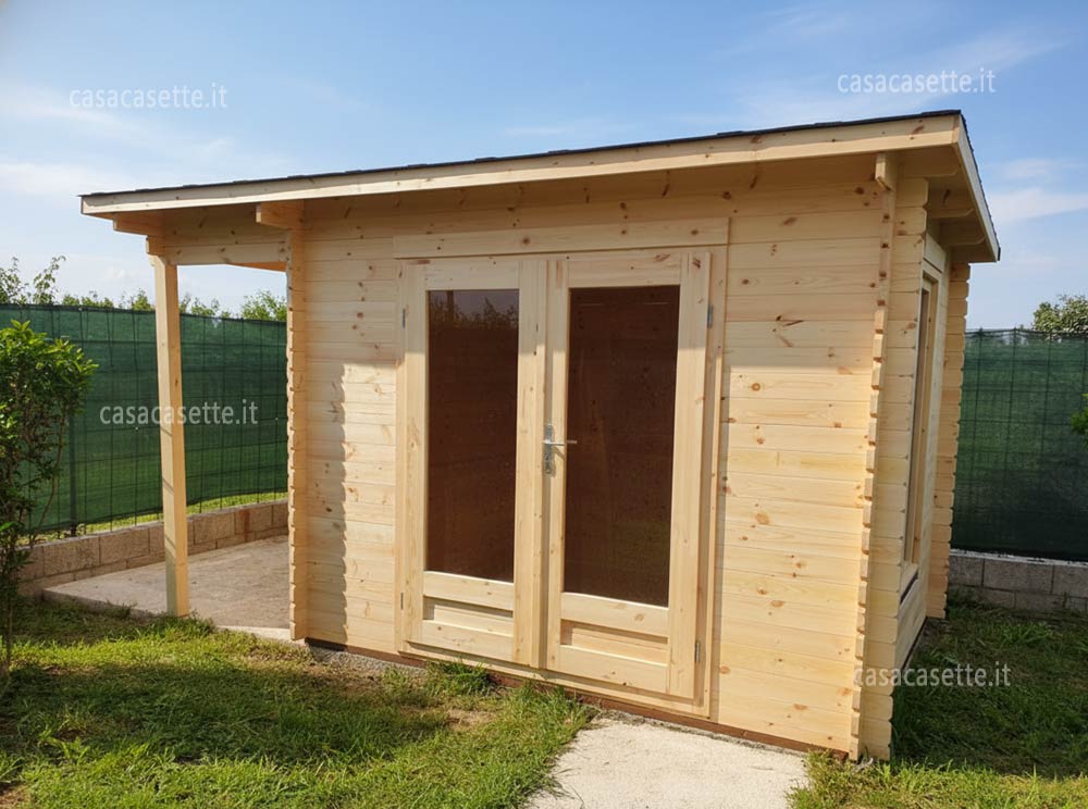 Casetta modello Pesaro 3x25 + portic. 1 porta finestra