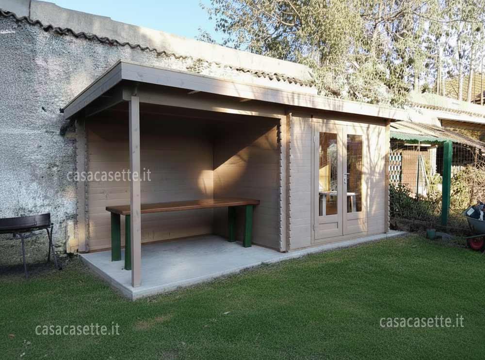 Casetta modello Piacenza 3x25 + portic. 25 impregnante tortora