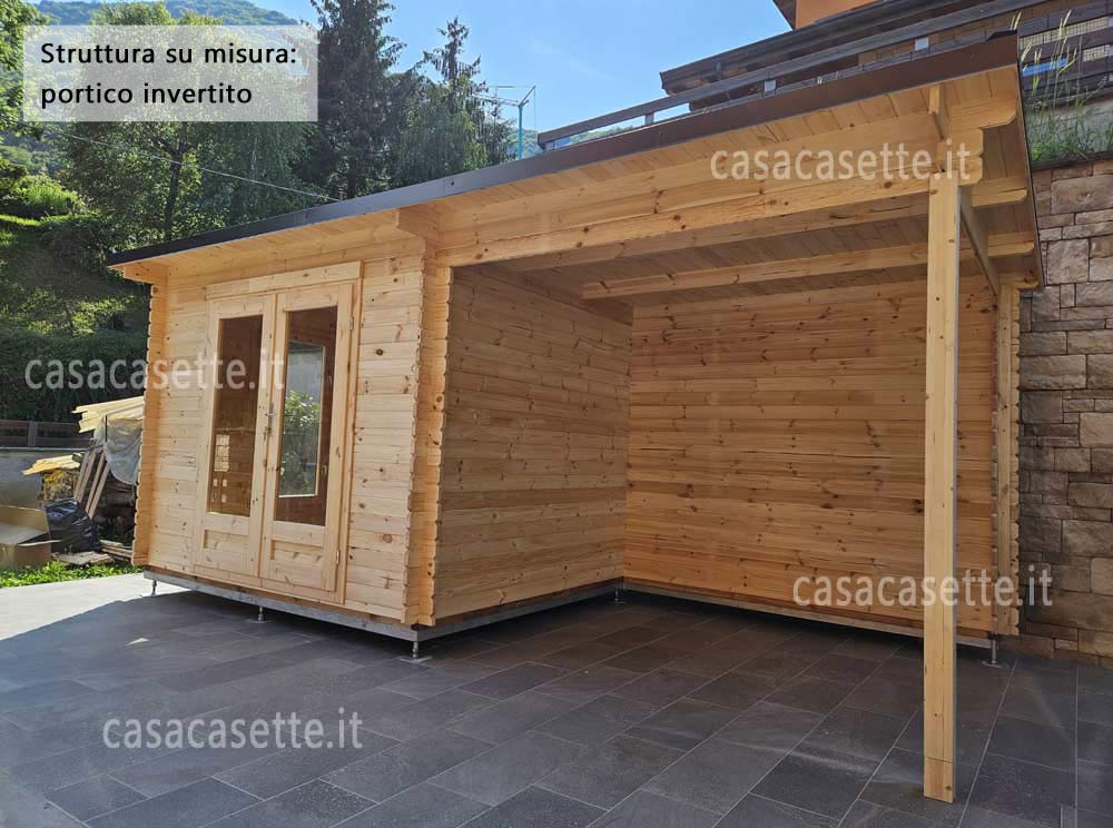 Casetta modello Piacenza 3x25 + portic. 25 invertita a destra