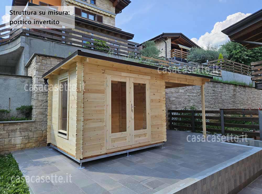 Casetta modello Piacenza 3x25 + portic. 25 invertita lato opposto