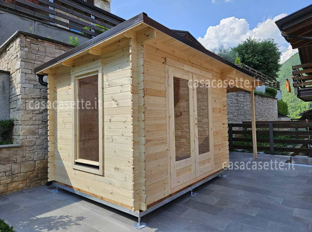 Casetta Piacenza 3x25 + portic. 25 telaio Casetta modello Piacenza 3x25 + portic. 25 telaio capovolta