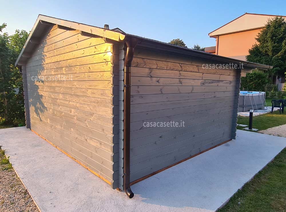 Casetta Pisa 5x4 grondaia Casetta modello Pisa 5x4 grondaia acciaio