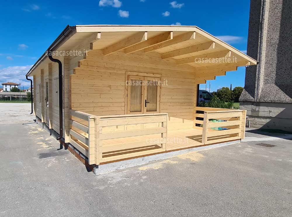 Casetta Puglia 5x10 accessori Casetta modello Puglia 5x10 accessori grondaia