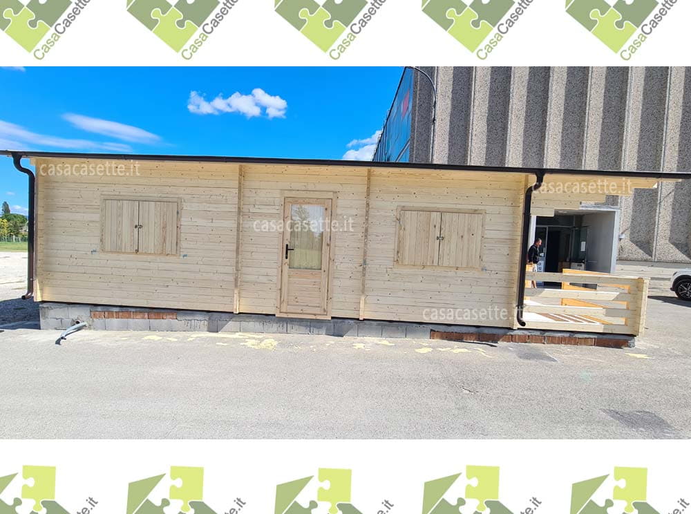 Casetta Puglia 5x10 acciaio Casetta modello Puglia 5x10 acciaio grondaia