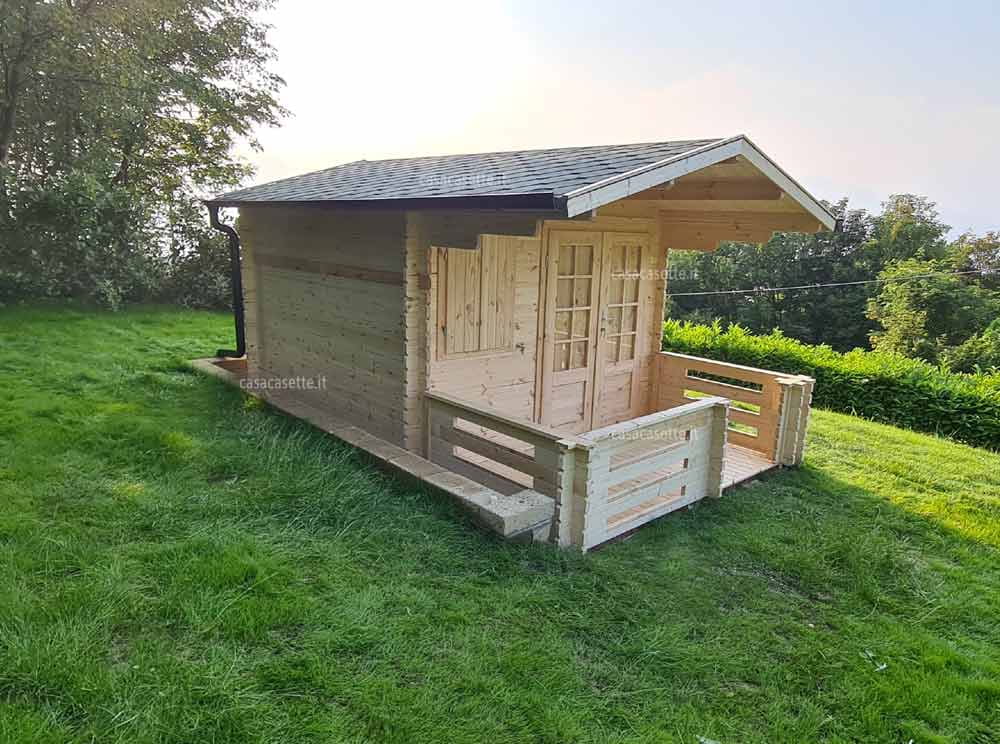 Casetta Roma 3x3 grondaia Casetta modello Roma 3x3 grondaia acciaio