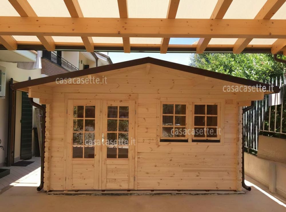 Casetta modello Roma 4x3 grondaia scossalina