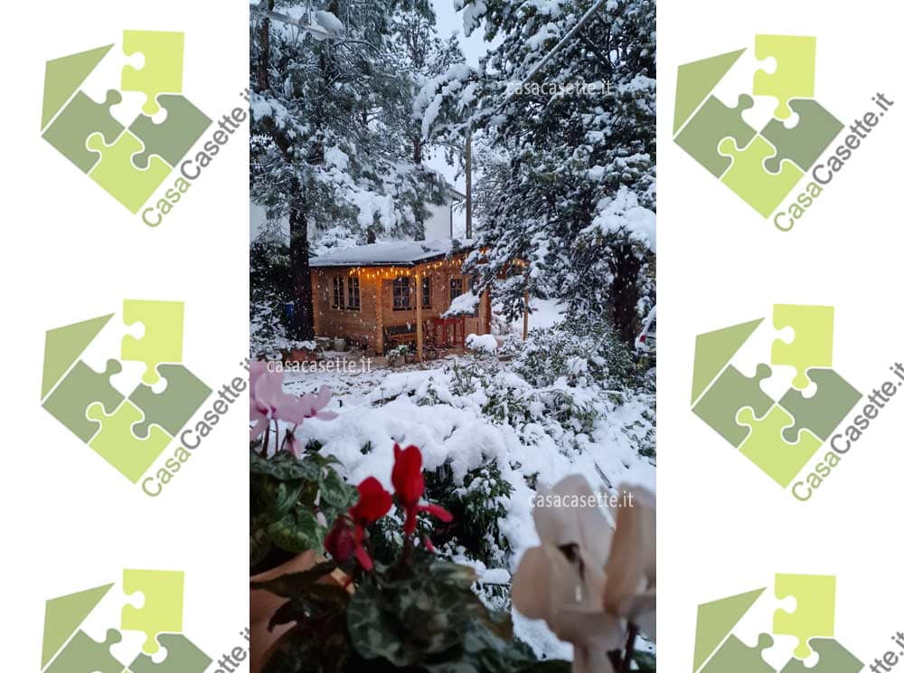 Casetta Roma 4x3 neve Casetta modello Roma 4x3 neve esterno