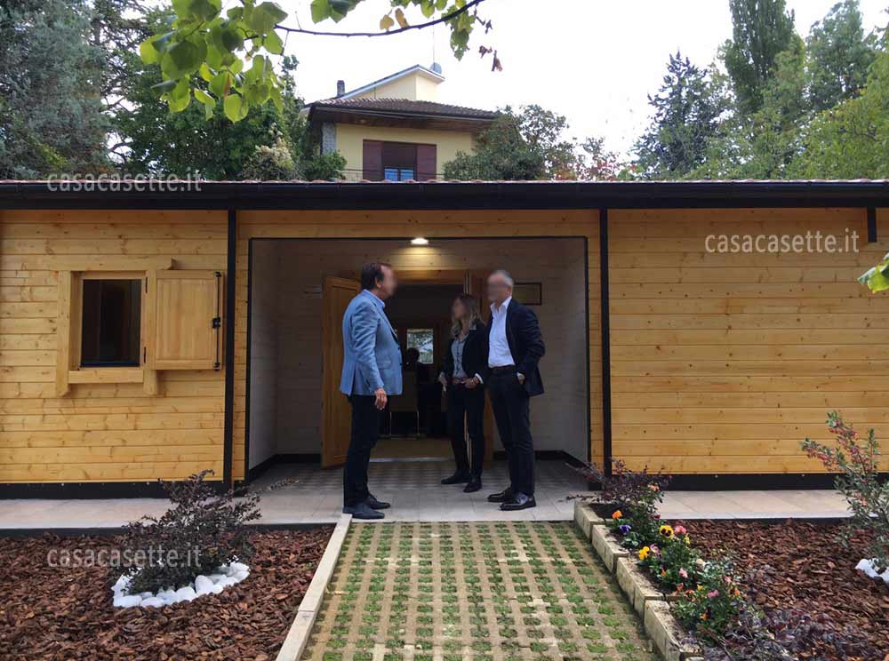 Casetta modello Siena 12x7 Camerino miele