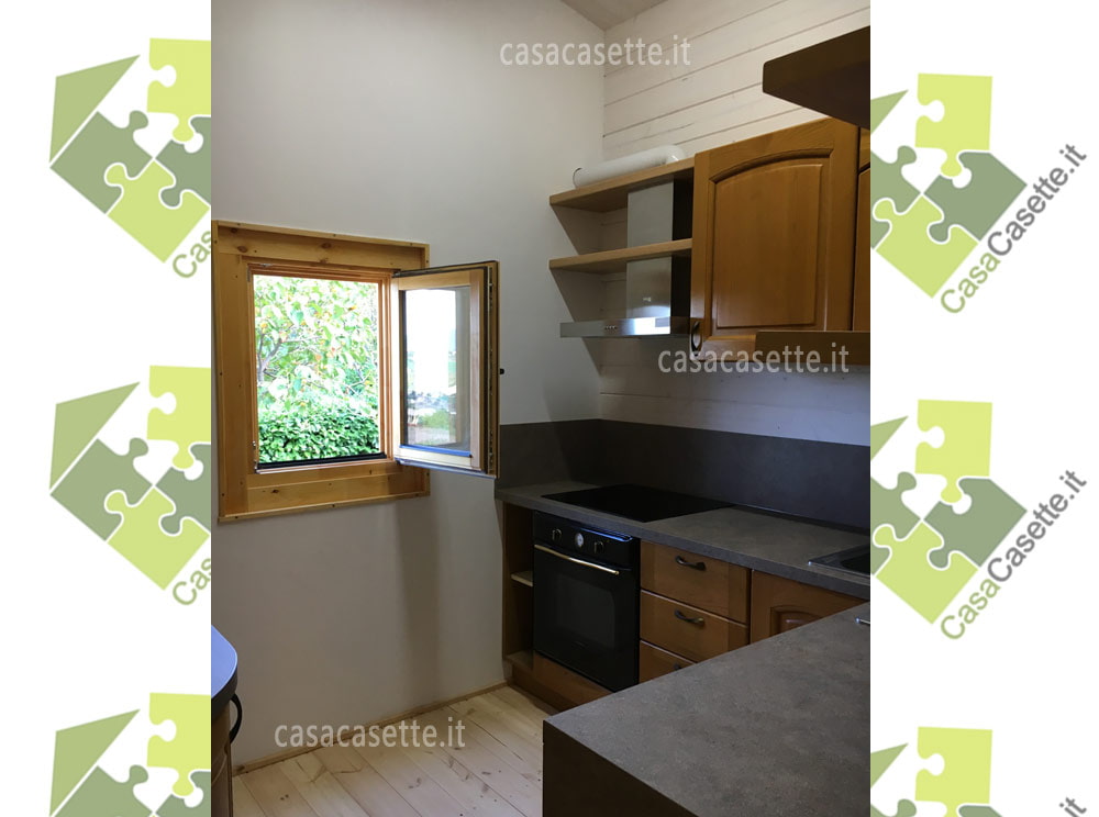 Casetta Siena 12x7 cucina Casetta modello Siena 12x7 cucina interna