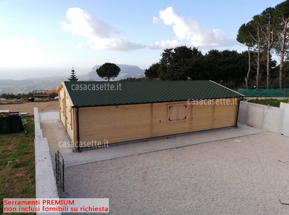 Casetta modello Siena 12x7 tegola canadese verde