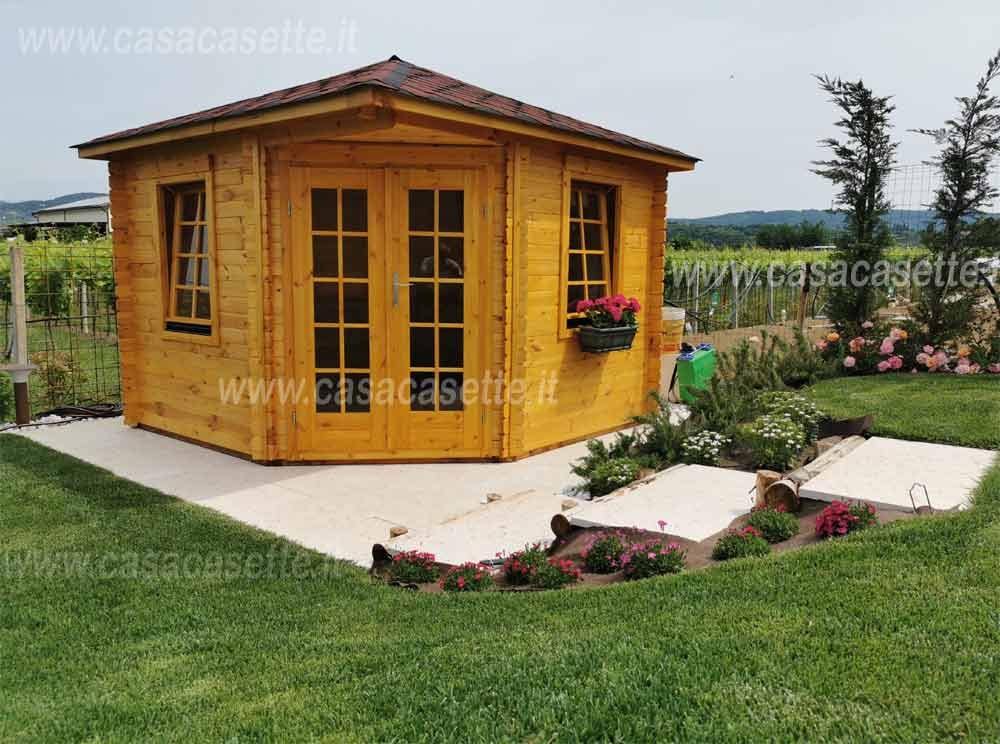 Casetta Venezia 3x3 miele Casetta modello Venezia 3x3 miele giardino