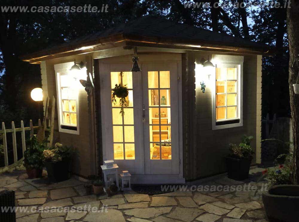 Casetta Venezia 3x3 smalto serramenti Casetta modello Venezia 3x3 smalto serramenti colore tortora