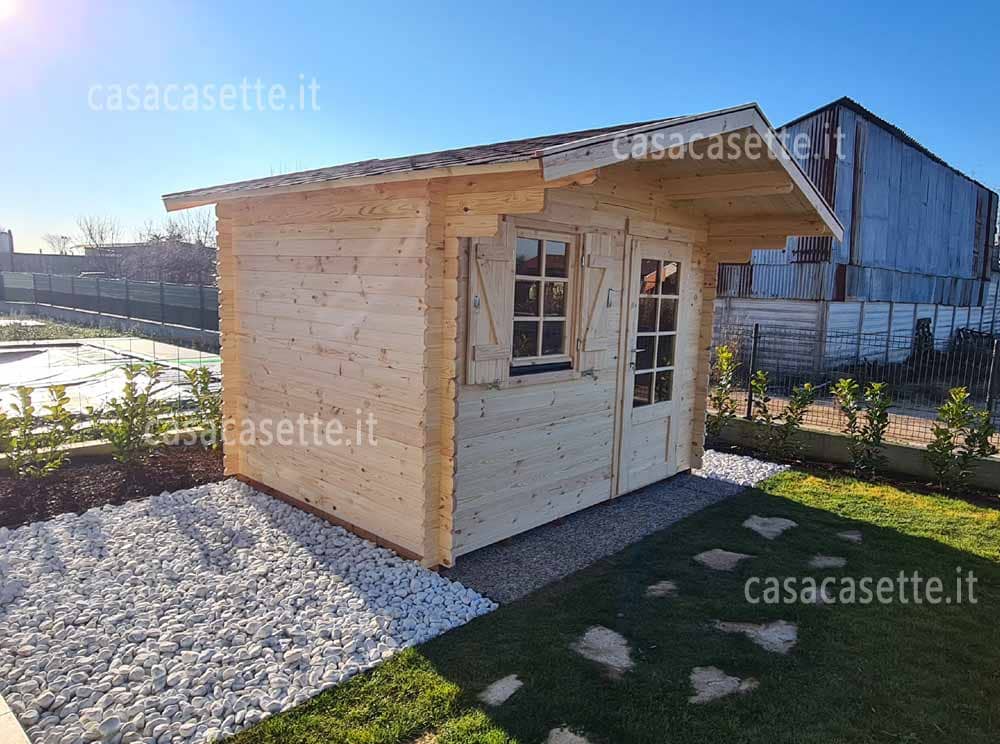 Casetta Verona 3x25 lato Casetta modello Verona 3x25 lato tegole