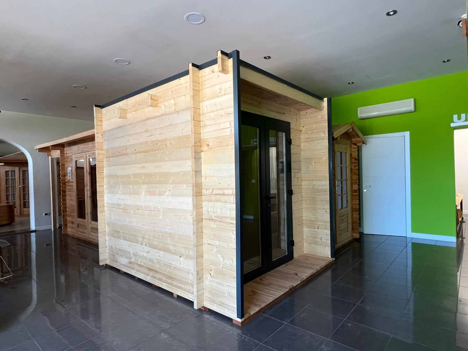 Casetta Vittoria Cube 25x25 profilo Casetta modello Vittoria Cube 25x25 profilo accessori