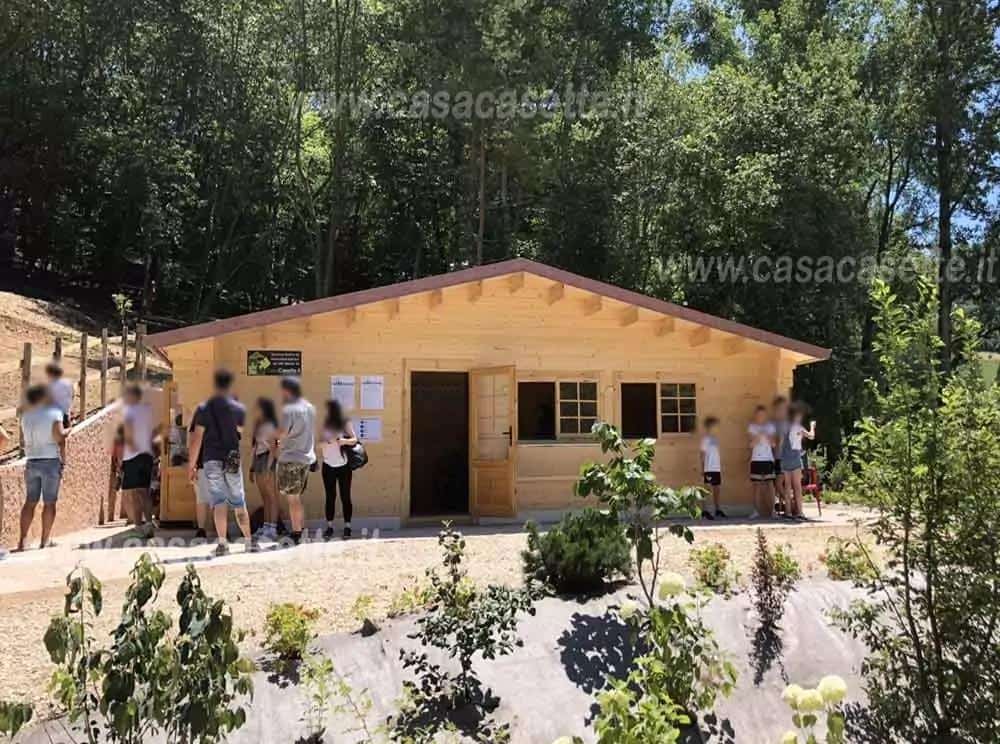 Clubhouse modello 8x6 vani 4 personalizzata su misura