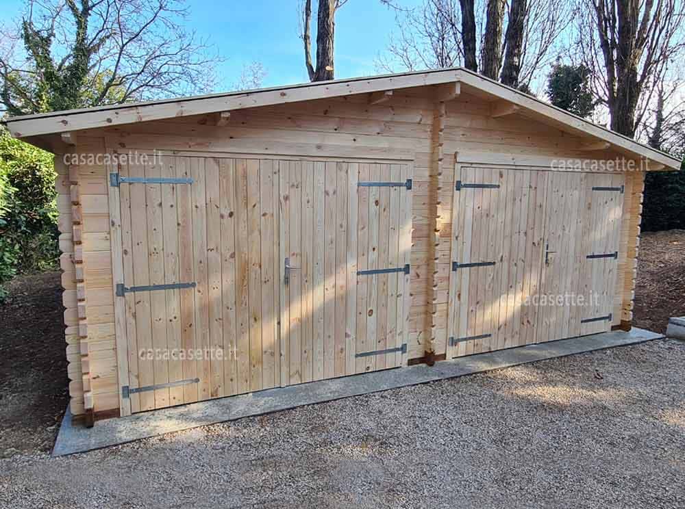 Garage Bergamo 6x6 massello Garage modello Bergamo 6x6 massello naturale