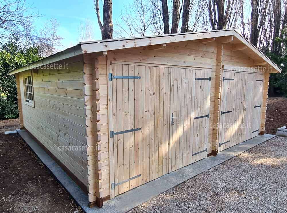 Garage Bergamo 6x6 profilo Garage modello Bergamo 6x6 profilo massello