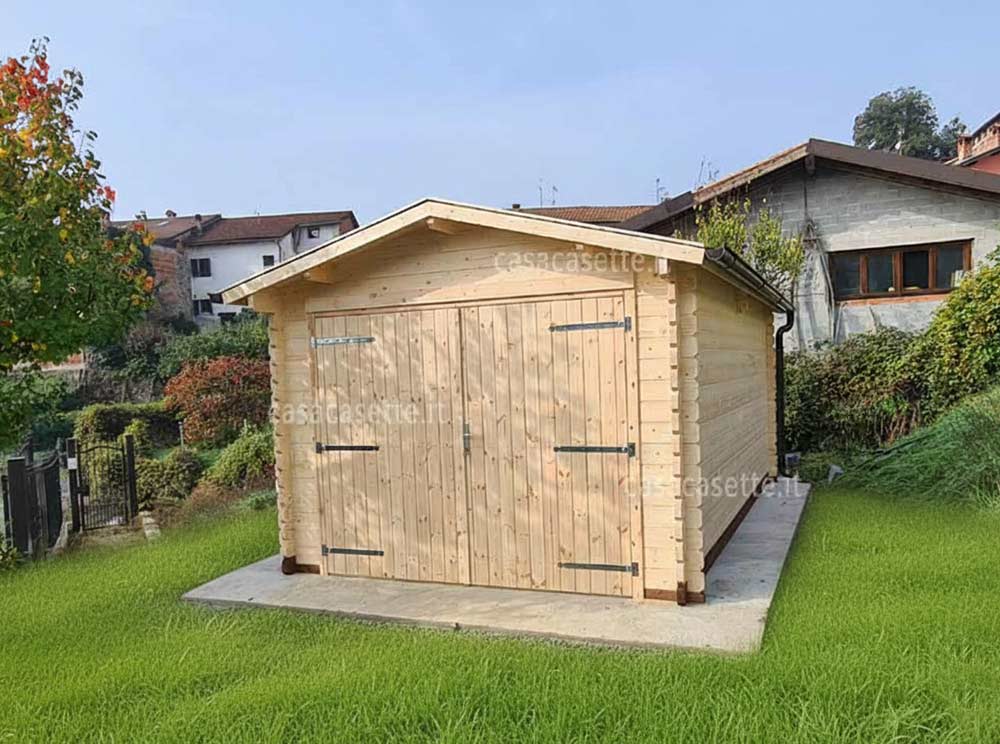 Garage Lecco 32x52 portone Garage modello Lecco 32x52 portone